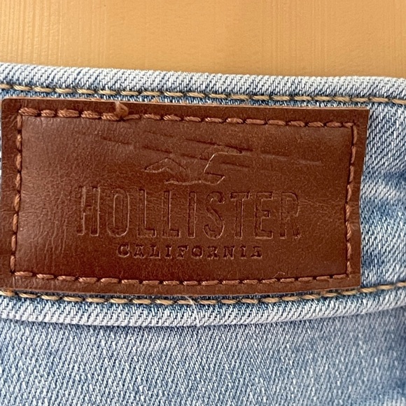 Aeropostale Distressed Jeans - Picture 9 of 11